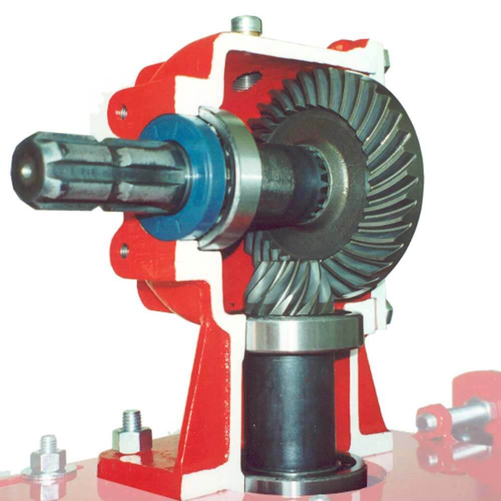 Manual or hydraulic side-shift up to 40 cm